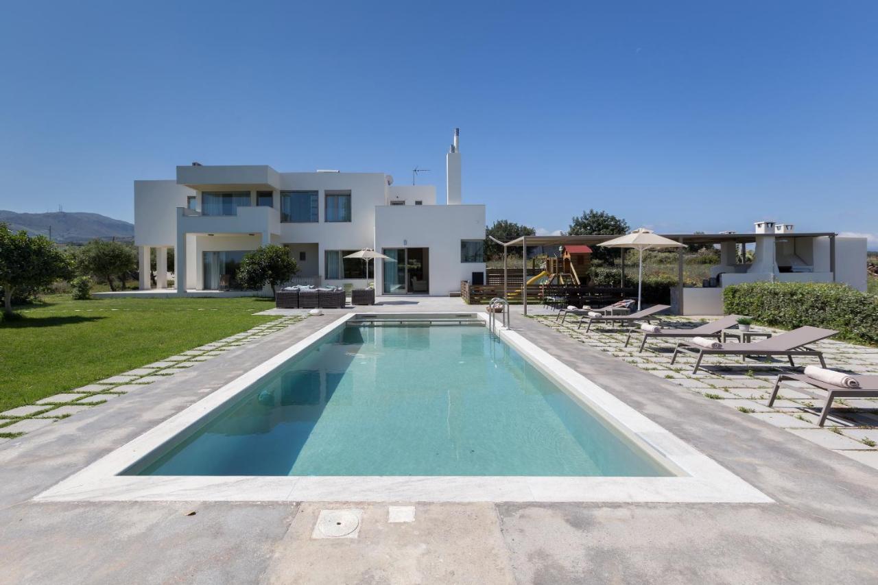 Lux Villa Mia With Heated Pool, 2Km To Beach & Childrens Area! Mikro Metochi Extérieur photo