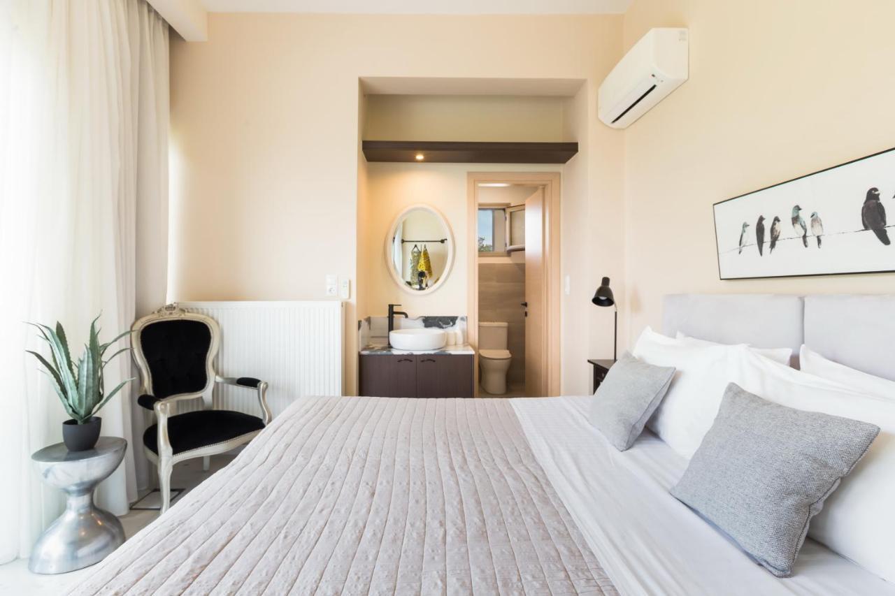 Lux Villa Mia With Heated Pool, 2Km To Beach & Childrens Area! Mikro Metochi Extérieur photo