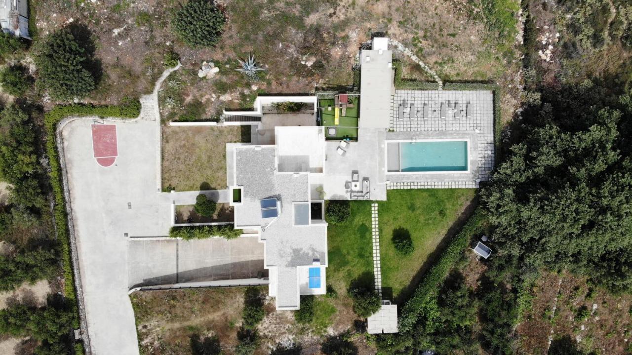 Lux Villa Mia With Heated Pool, 2Km To Beach & Childrens Area! Mikro Metochi Extérieur photo